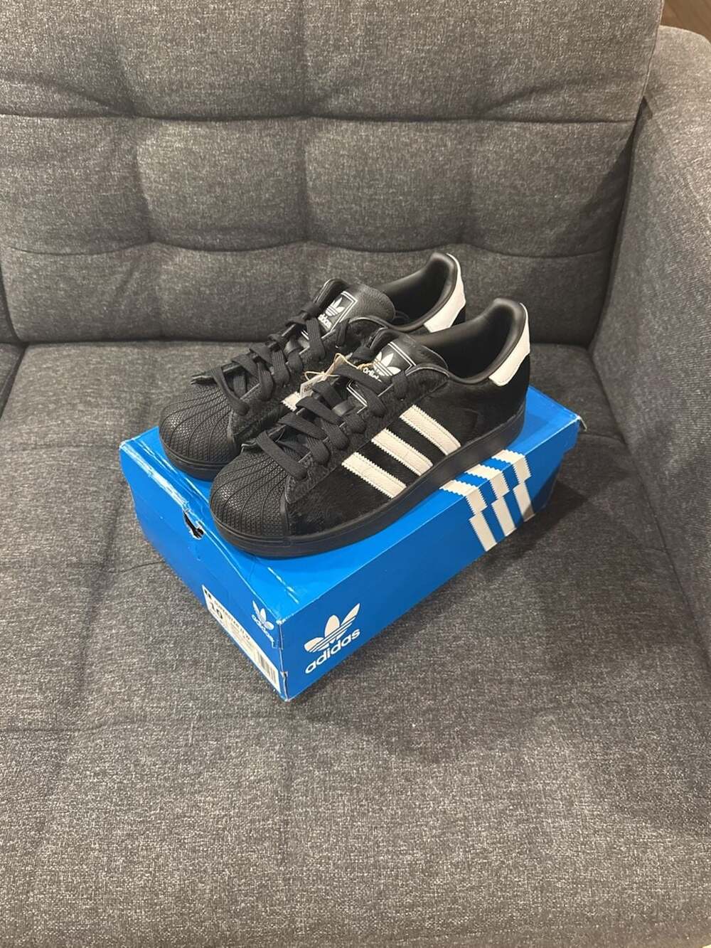 10W - Adidas Superstar II Women’s Black White Pony Hair Sneakers